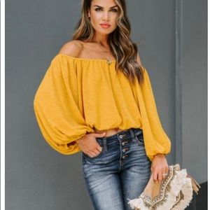 NWT! VICI Mustard off the shoulder billow top